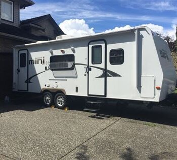 2013 Forest River 2503s