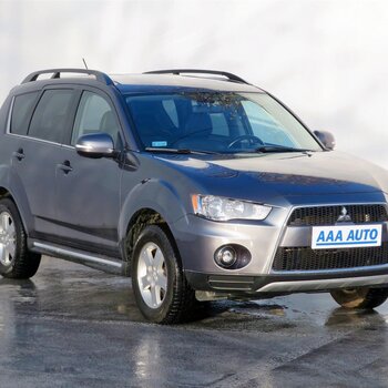 Mitsubishi Outlander  2.2 DI-D 2010