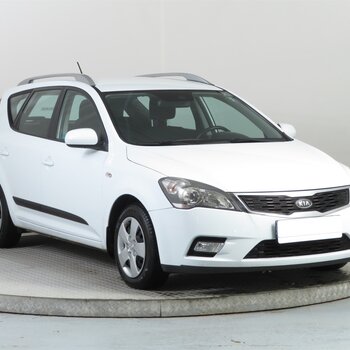 Kia Ceed Combi 1.4 i 2011