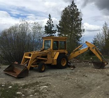 1982 John Deere JD 310 A