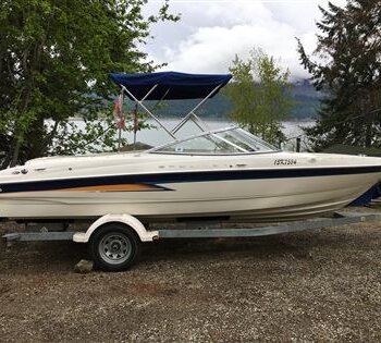 2004 Bayliner 205