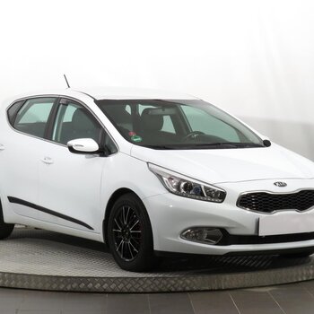 Kia Ceed  1.6 CRDi 2013