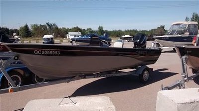 2007 Crestliner SPORTSMAN 16SC