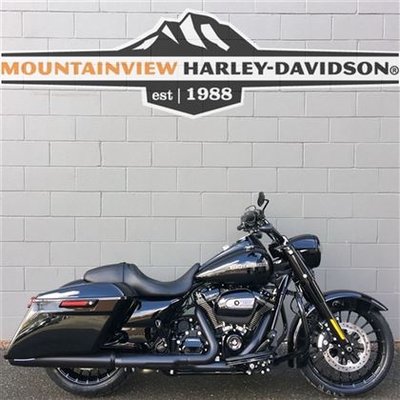 2017 Harley-Davidson FLHRXS - Road King Special