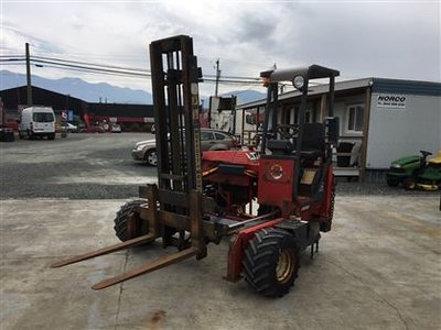 2003 Moffett M4000