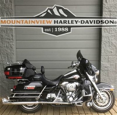 2005 Harley-Davidson FLHTCI Electra Glide Classic