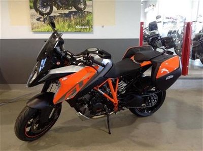 2017 KTM 1290 Super Duke GT