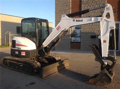 2016 Bobcat E50