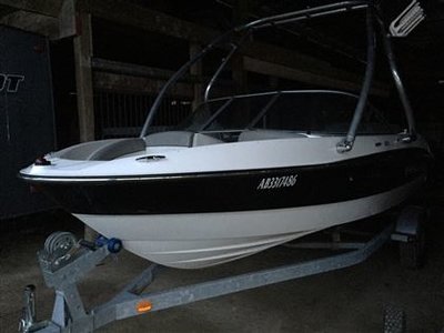 2012 Bayliner 185 Bow Rider White