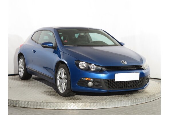 Volkswagen Scirocco  2.0 TSI 2010