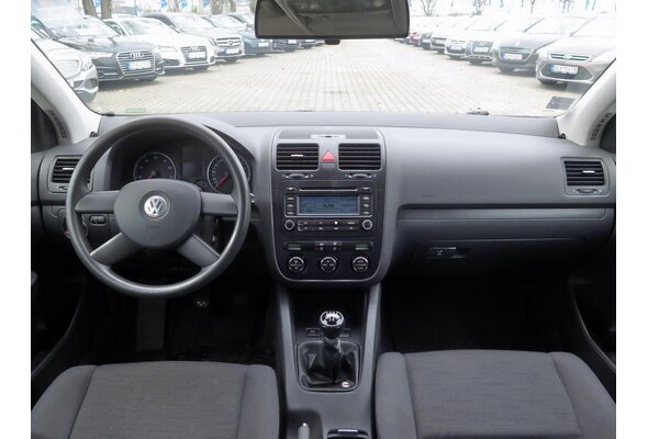 Volkswagen Golf  1.4 16V 2005