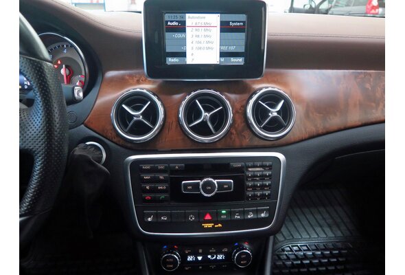 Mercedes-Benz GLA 200 CDI 4MATIC  2014