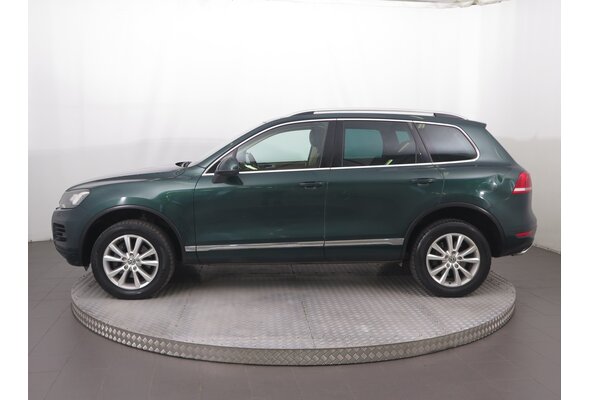 Volkswagen Touareg  3.0 TDI 2011