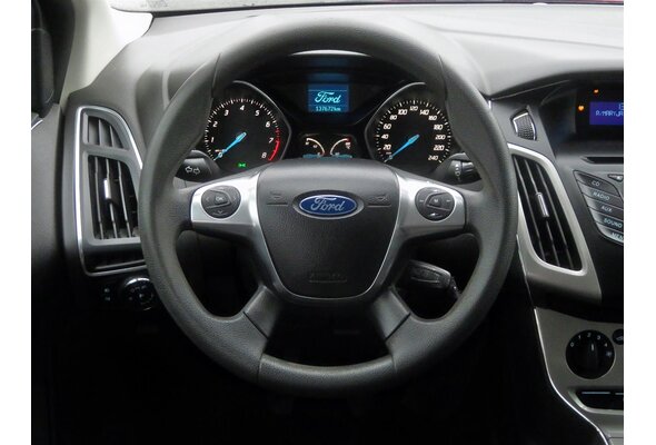 Ford Focus  1.6 EcoBoost 2011