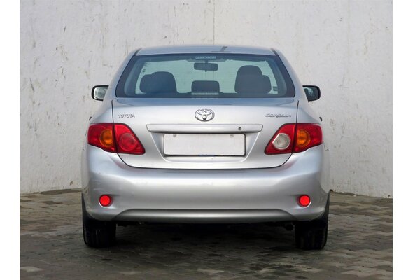 Toyota Corolla  1.3 Dual VVT-i 2009