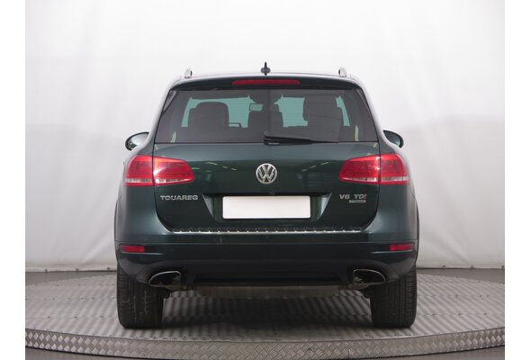 Volkswagen Touareg  3.0 TDI 2011