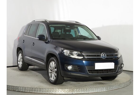 Volkswagen Tiguan  2.0 TDI 2012