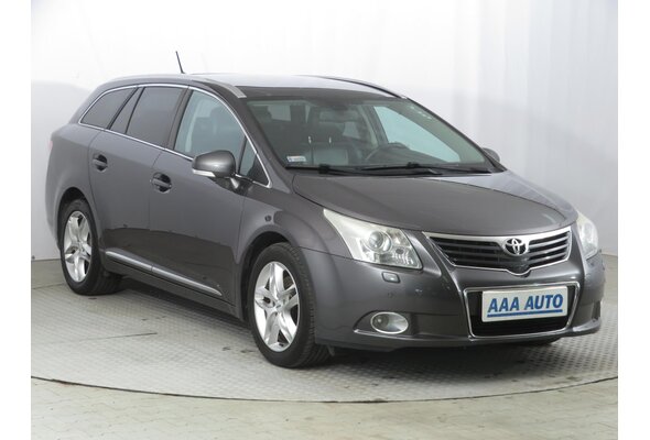 Toyota Avensis  2.2 D-4D 2010