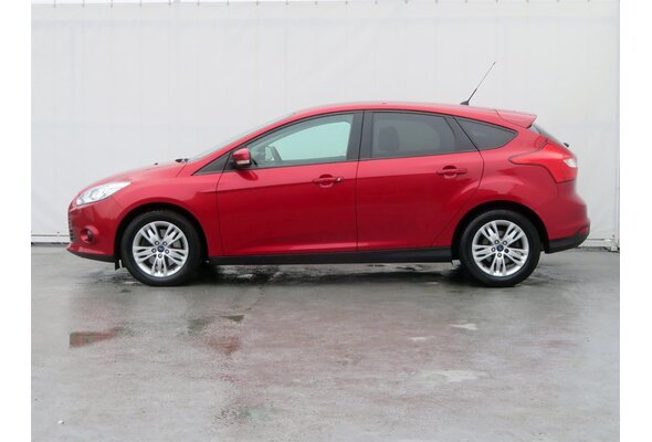 Ford Focus  1.6 EcoBoost 2011