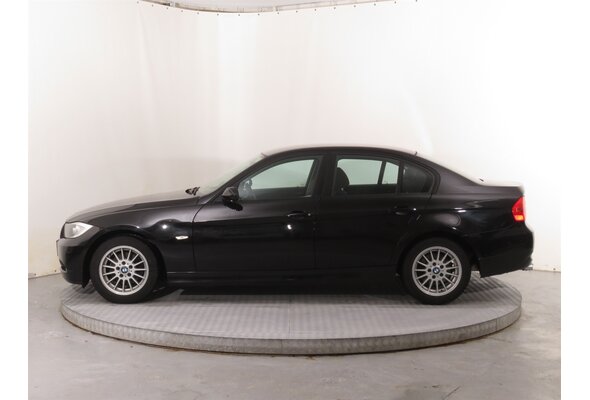 BMW 318 i  2006