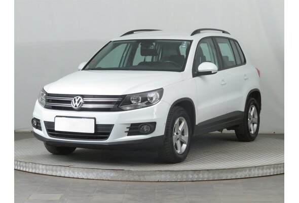 Volkswagen Tiguan  2.0 TDI 2014