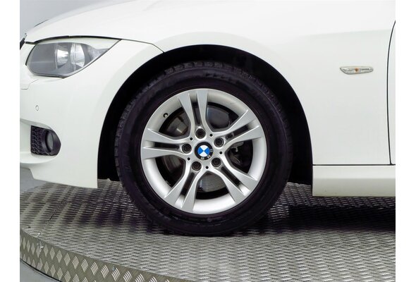 BMW 320 d xDrive Coupe 2013