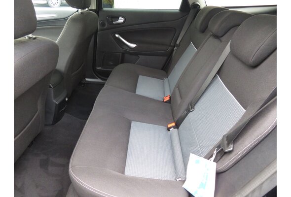 Ford Mondeo Combi 2.0 TDCi 2010