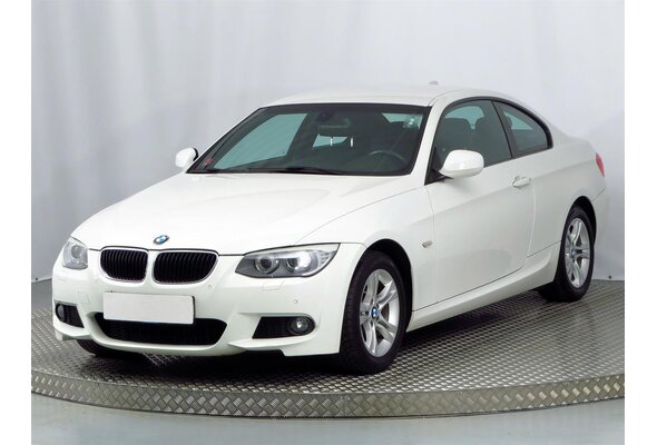 BMW 320 d xDrive Coupe 2013