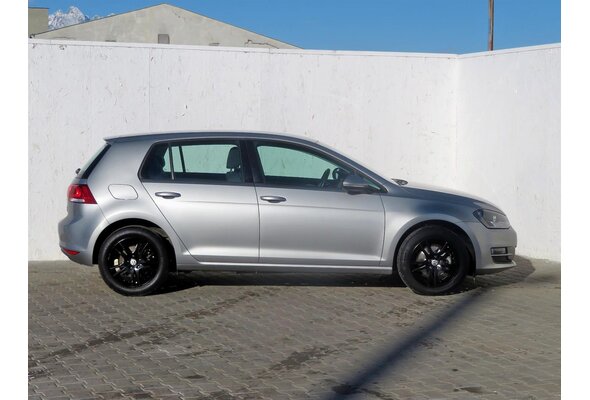 Volkswagen Golf  1.2 TSI 2014