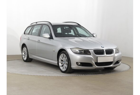 BMW 320 d xDrive Combi 2009