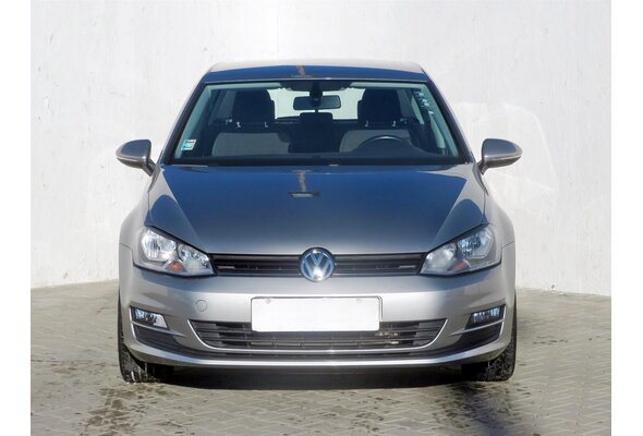 Volkswagen Golf  1.2 TSI 2014