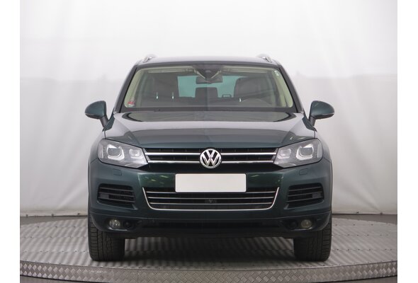 Volkswagen Touareg  3.0 TDI 2011