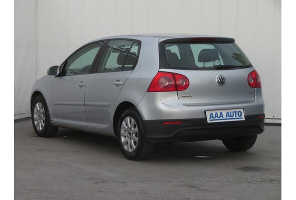 Volkswagen Golf  1.4 FSI 2004