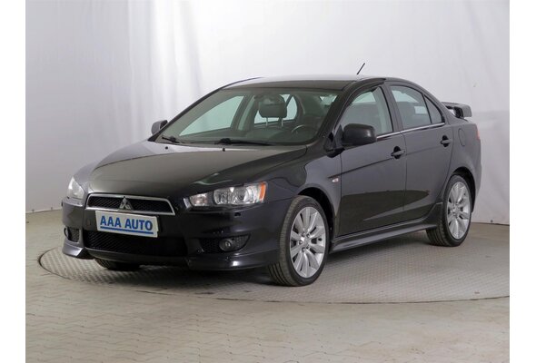 Mitsubishi Lancer  2.0 DI-D 2011