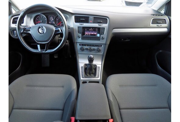 Volkswagen Golf  1.2 TSI 2014