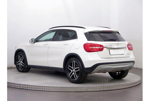 Mercedes-Benz GLA 200 CDI 4MATIC  2014