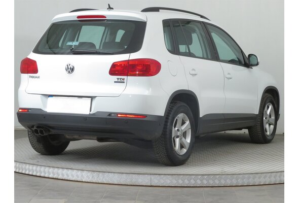 Volkswagen Tiguan  2.0 TDI 2014