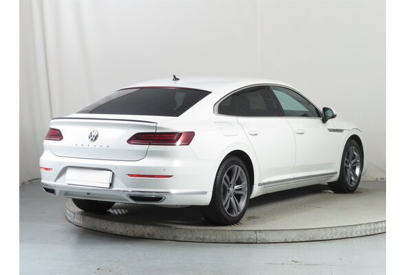 Volkswagen Arteon  2.0 TSI 2018