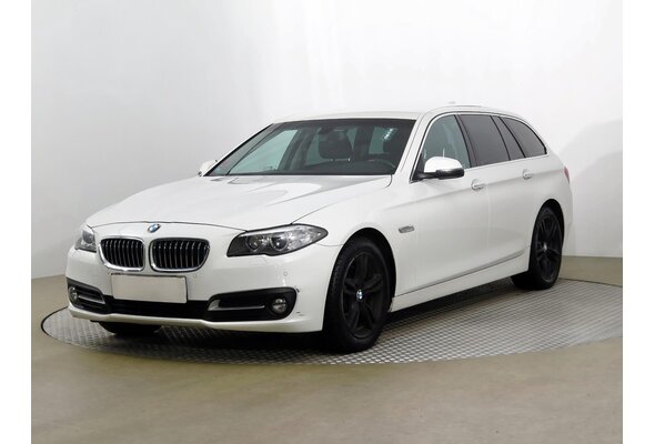 BMW 520 d xDrive Combi 2015