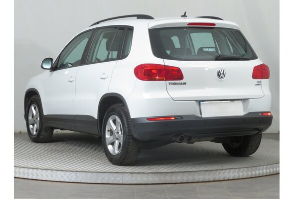 Volkswagen Tiguan  2.0 TDI 2014