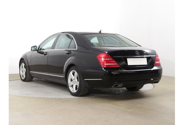 Mercedes-Benz S 350 BlueTEC 4MATIC  2012