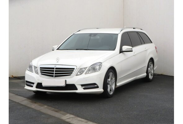 Mercedes-Benz E 220 CDI Combi 2012