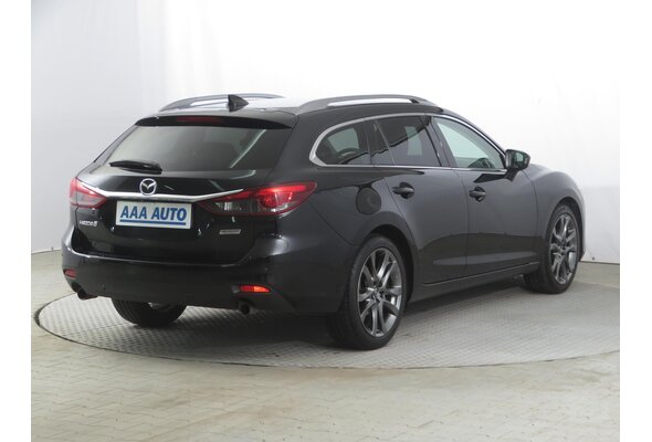 Mazda 6 Combi 2.0 i 2015