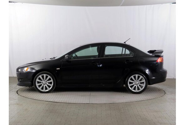 Mitsubishi Lancer  2.0 DI-D 2011