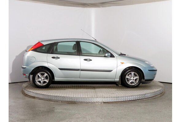 Ford Focus  1.6 16V 2003