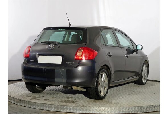 Toyota Auris  2.2 D-CAT 2007