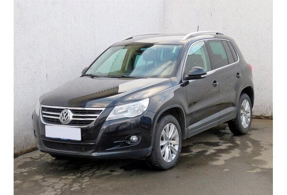 Volkswagen Tiguan  2.0 TSI 2010