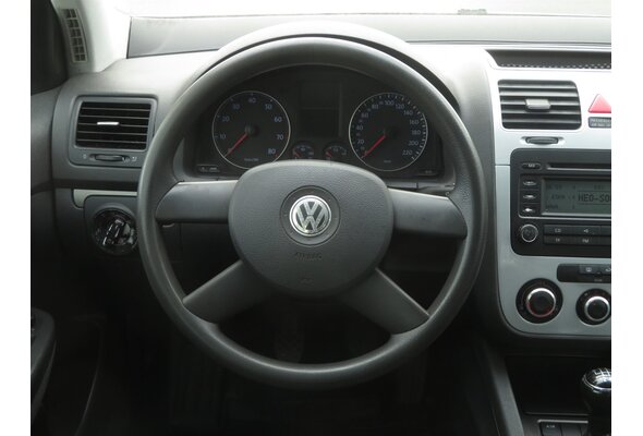 Volkswagen Golf  1.4 FSI 2004