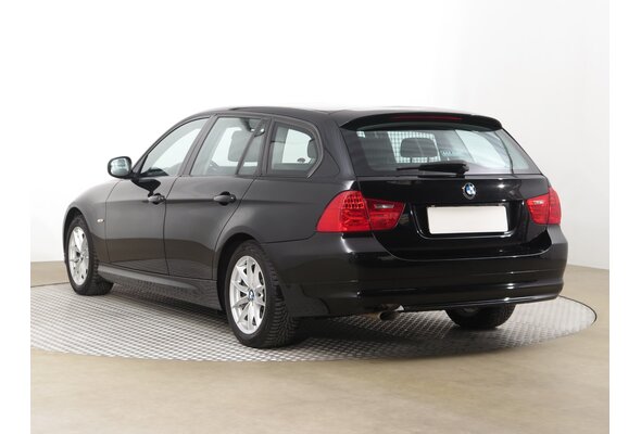 BMW 318 d Combi 2010