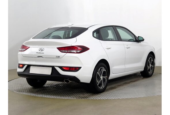 Hyundai i30 Fastback  1.0 T-GDI 2021